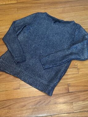 White House Black Market Men's Charcoal Metallic Crewneck Sweater